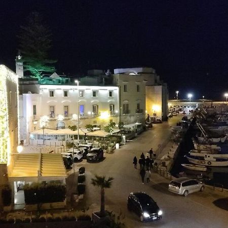 Emozioni Dal Porto Appartement Trani Buitenkant foto