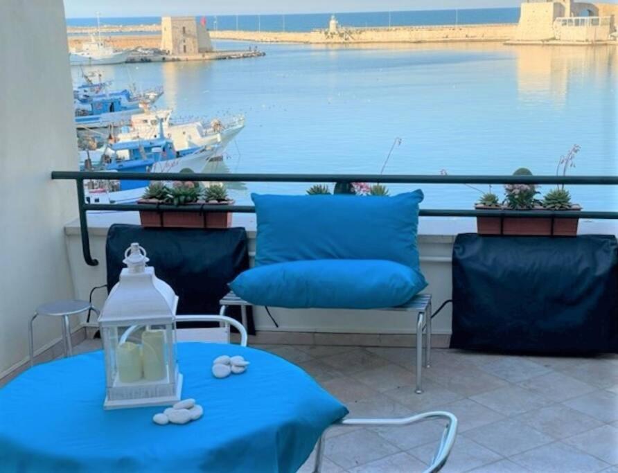 Emozioni Dal Porto Appartement Trani Buitenkant foto